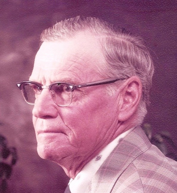 Obituario de Henry E. McCulloch Sr.