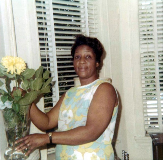 Obituary of Vera Smith