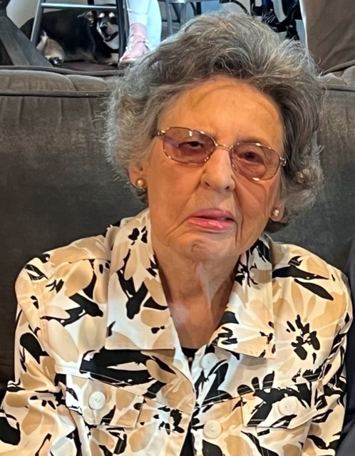 Obituary of Lillian Martha Hohle