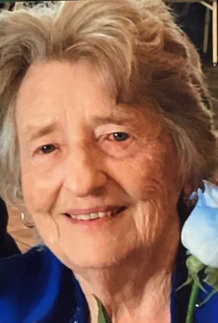 Obituary of Hermine Mia Stecker "Minnie"