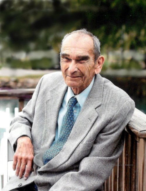 Obituary of Galand Maurice Hoyt