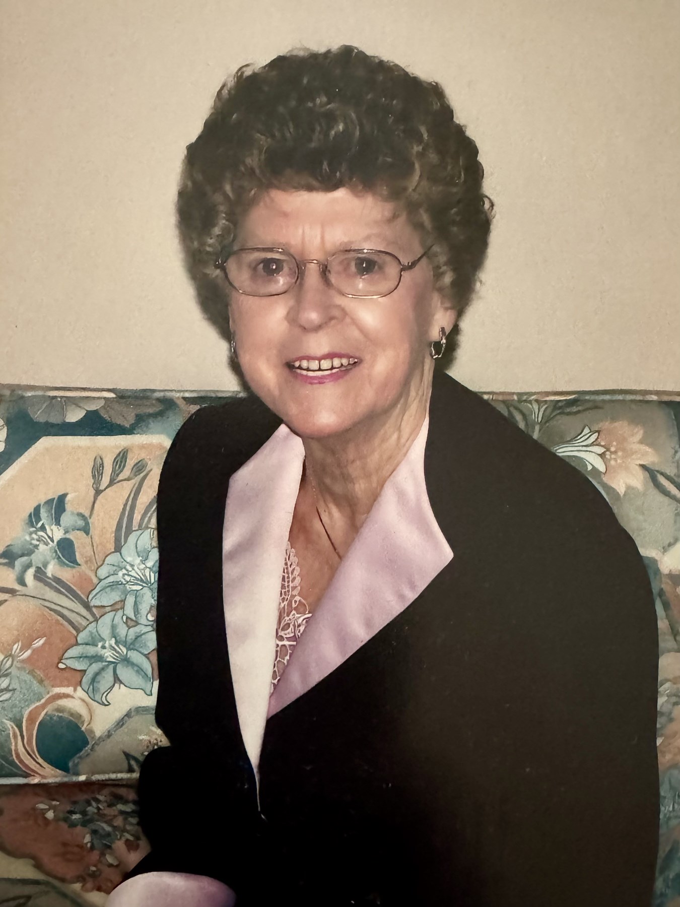 Obituary of Evelyn June Light