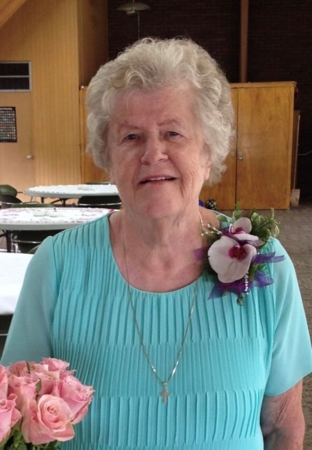 Obituary of Jeanette Marie Hall