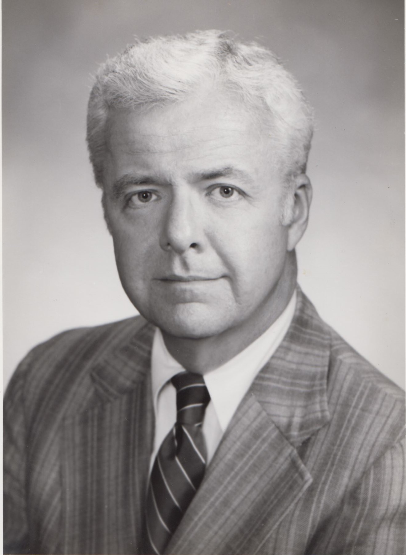 Obituary of Sumner Waite, Jr.