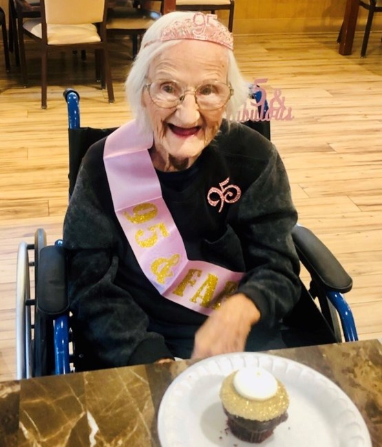 Obituary of Delores "Sunny" Dee Johnson