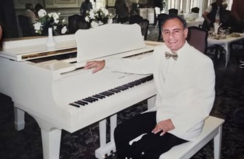 Obituary of Frank V De Maria