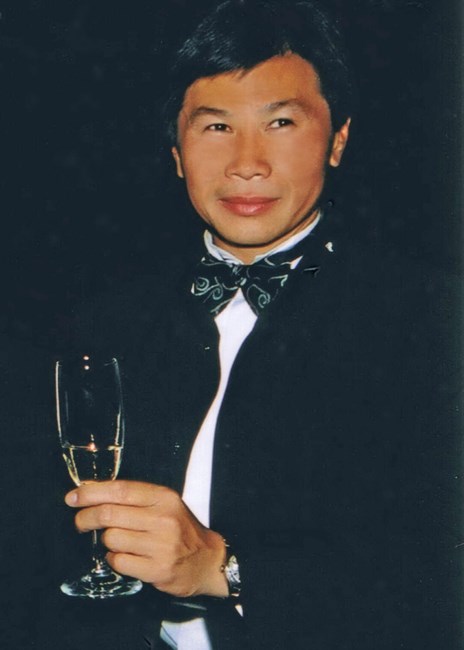 Obituario de Mr. Kam Chi Michael Hon