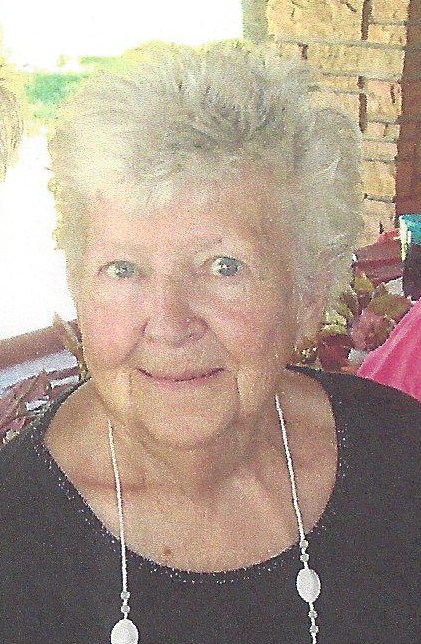 Obituary of Maureen L Campbell