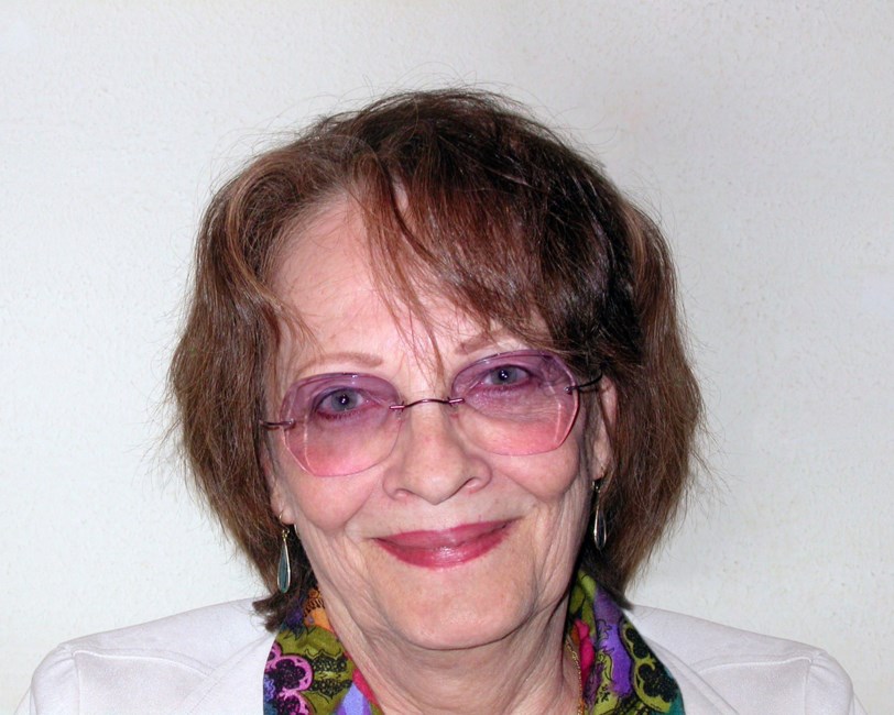 Obituary of N. Carolyn Hurst