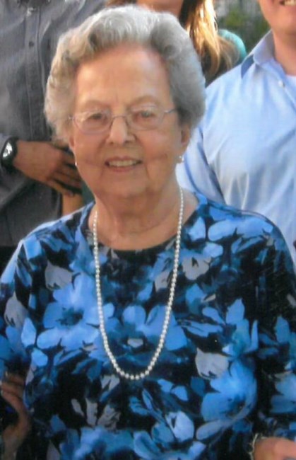 Obituary of Dorothy Alice Yates