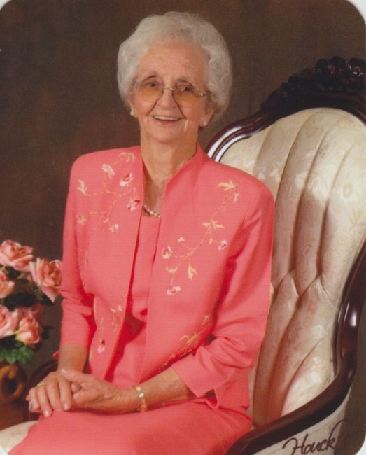 Obituary of Helen Smith Holland