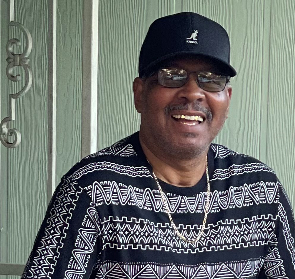 Obituary of Edward Earl Davis