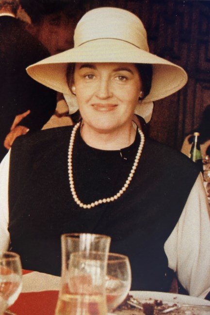 Obituary of Florence Munuz