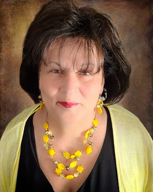 Obituary of Esther Lynn Vaughn