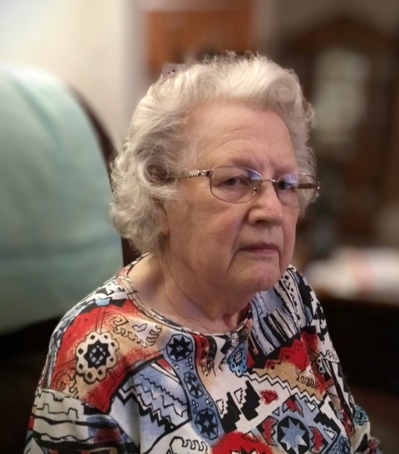 Obituary of Evelyn Bray