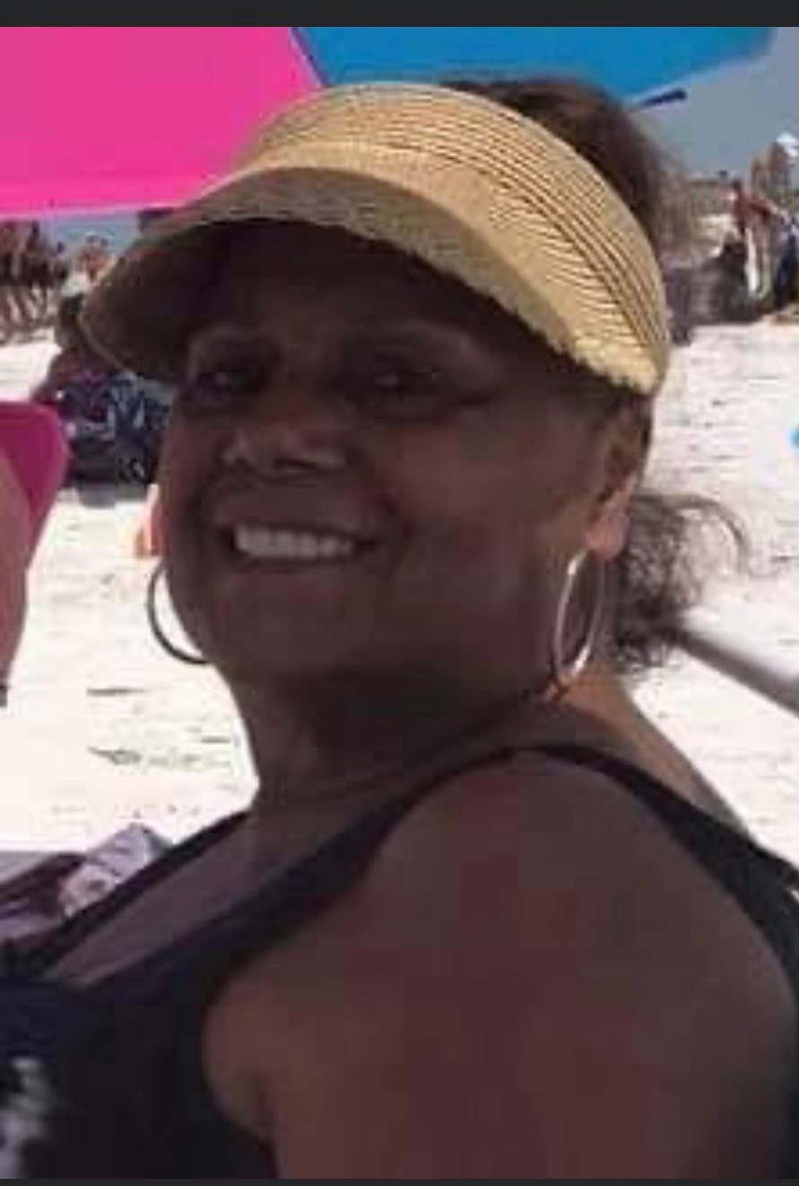 Obituario de Elena M. Palin