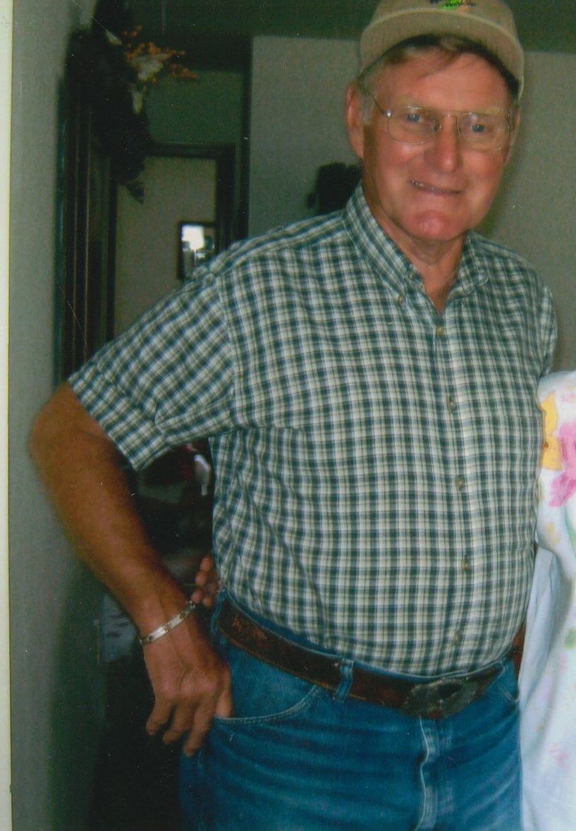 Obituary of Clifford Paul Vandeloecht