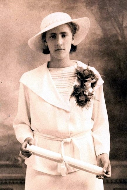 Obituary of Victoria Damaty