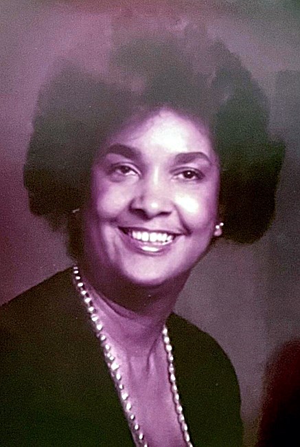 Obituary of Angela M. Daniels