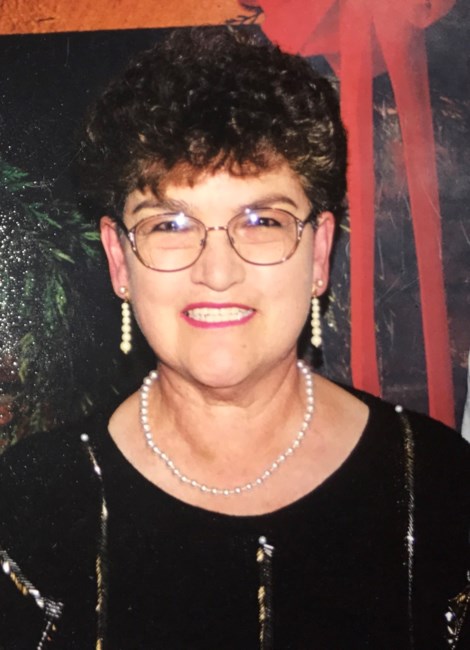 Obituary of Amparo L. De La Garza