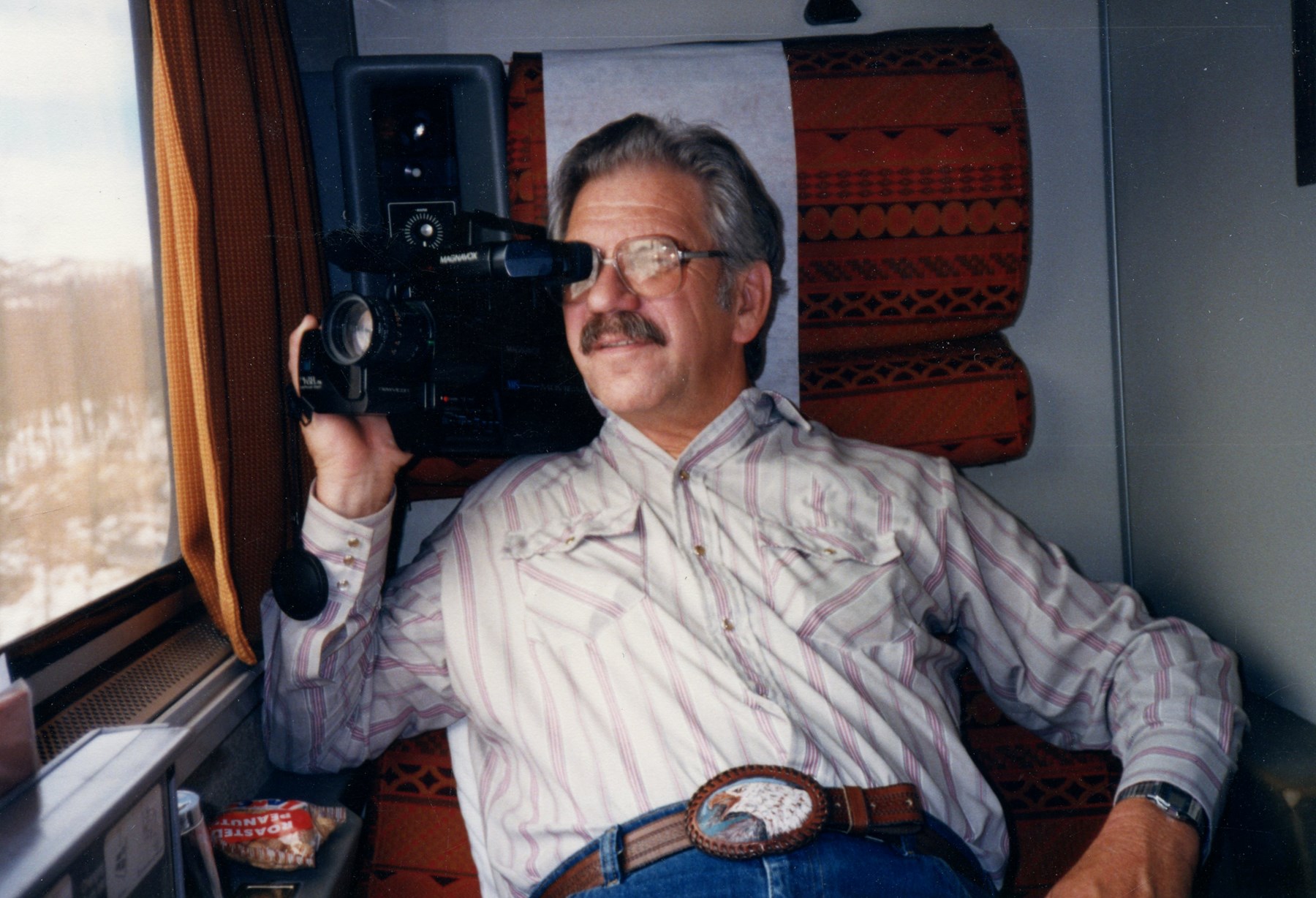 Obituary of Wallace Eugene Below