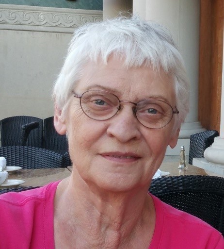 Obituary of Carol Lou Moore