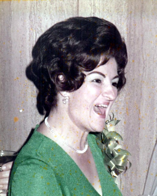 Obituario de Lourdes De La Pena