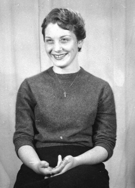 Obituary of Lois E. Harwood