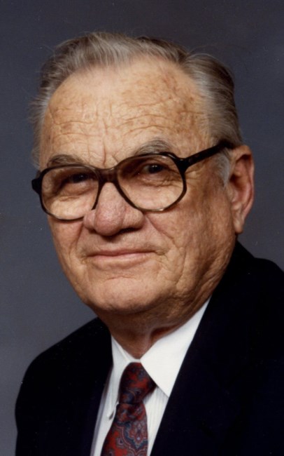 Obituary of Claude Lewis Fussell