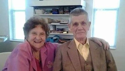 Obituario de Della Sue Roberts