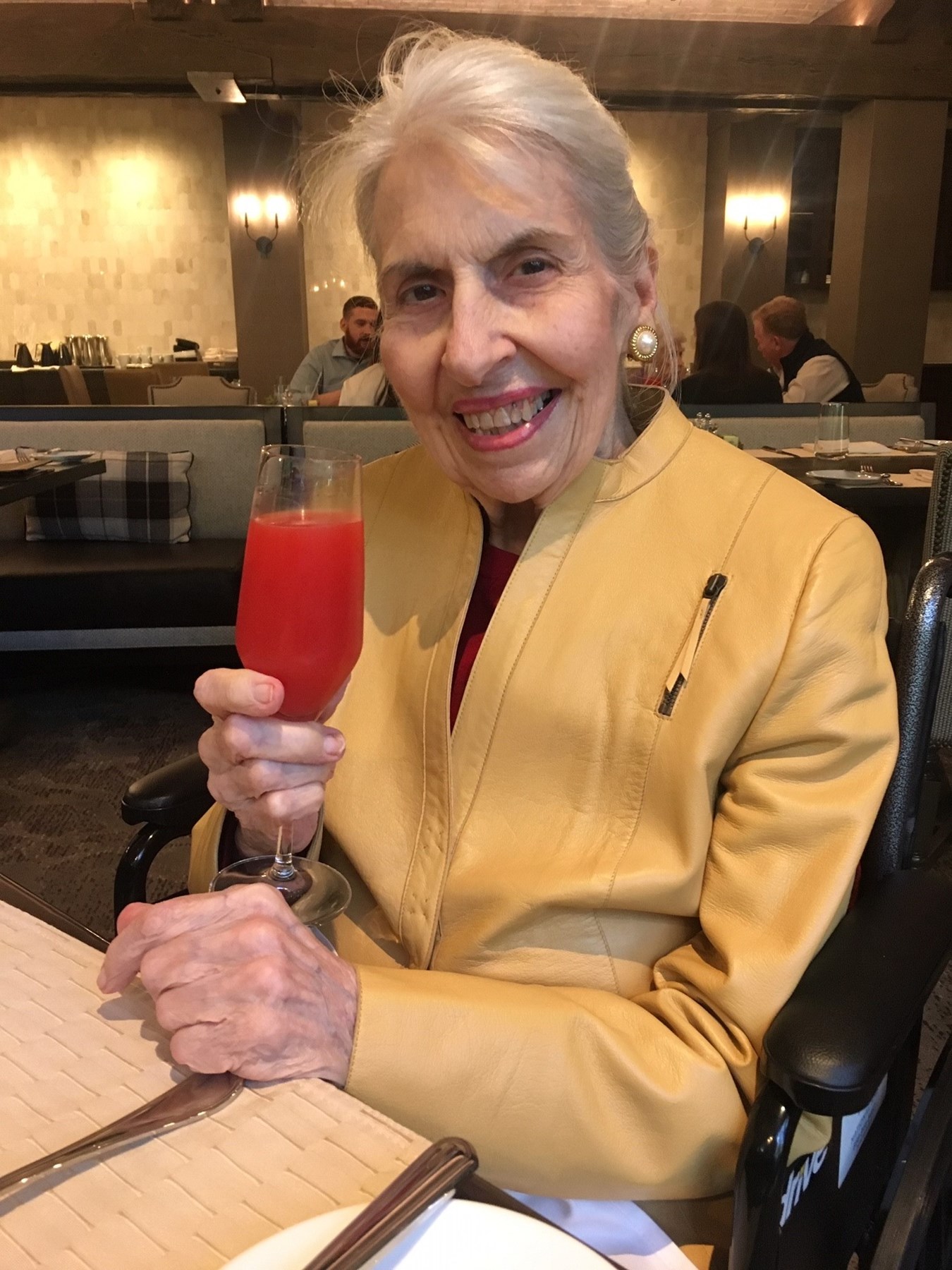 Obituary of Vera Louise Smith Riley Brown