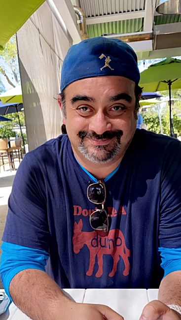 Avis de décès de John T Gonzales