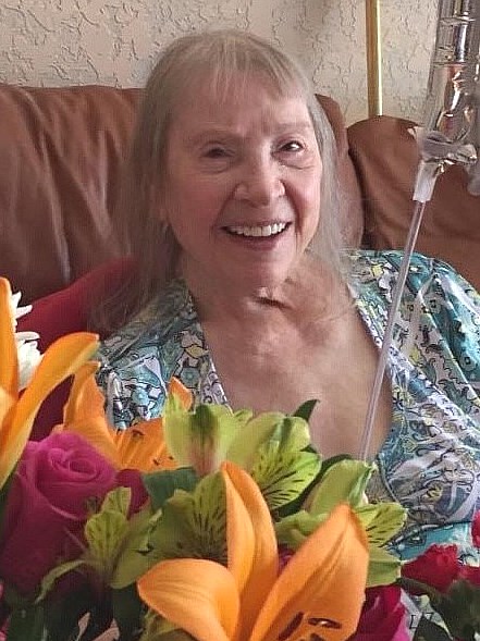 Obituary of Eve Mary Asarnov