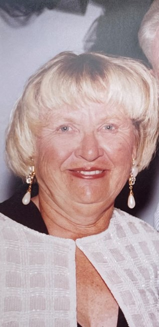 Obituario de Janet Lou Davis