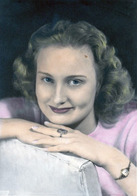 Obituary of Eileen C. Holloway