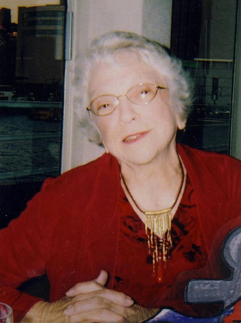 Obituary of Shirley Ross