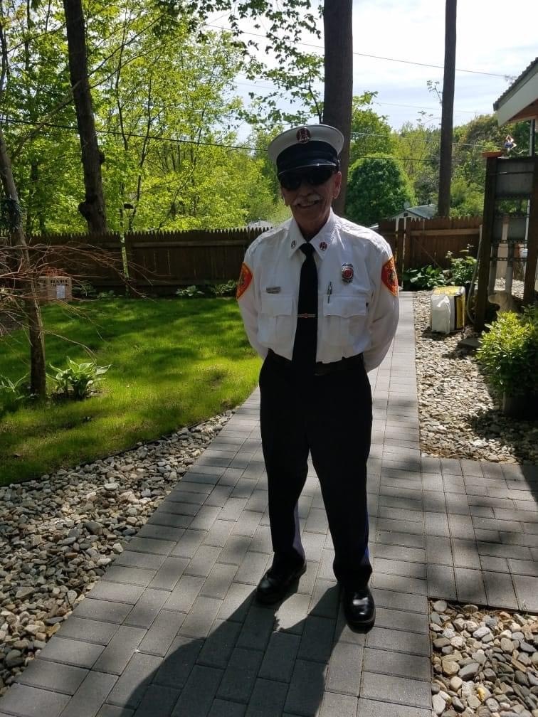 Obituary of Edward "Ed" R. Lamoureux Jr.