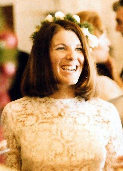 Obituary of Roxanne Marie Juni Skawin