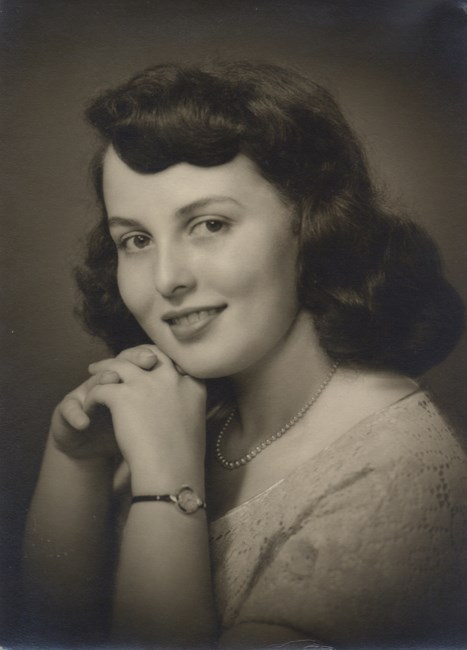 Obituary of Marilyn Holmberg