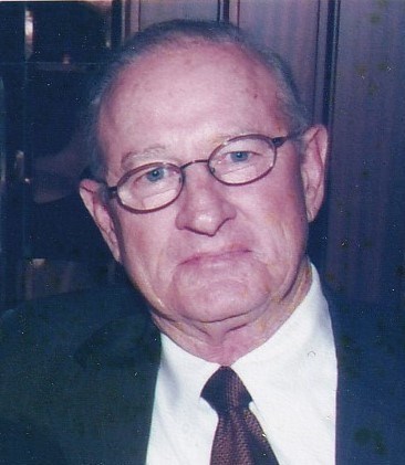 Obituary of Clyde E. Traylor