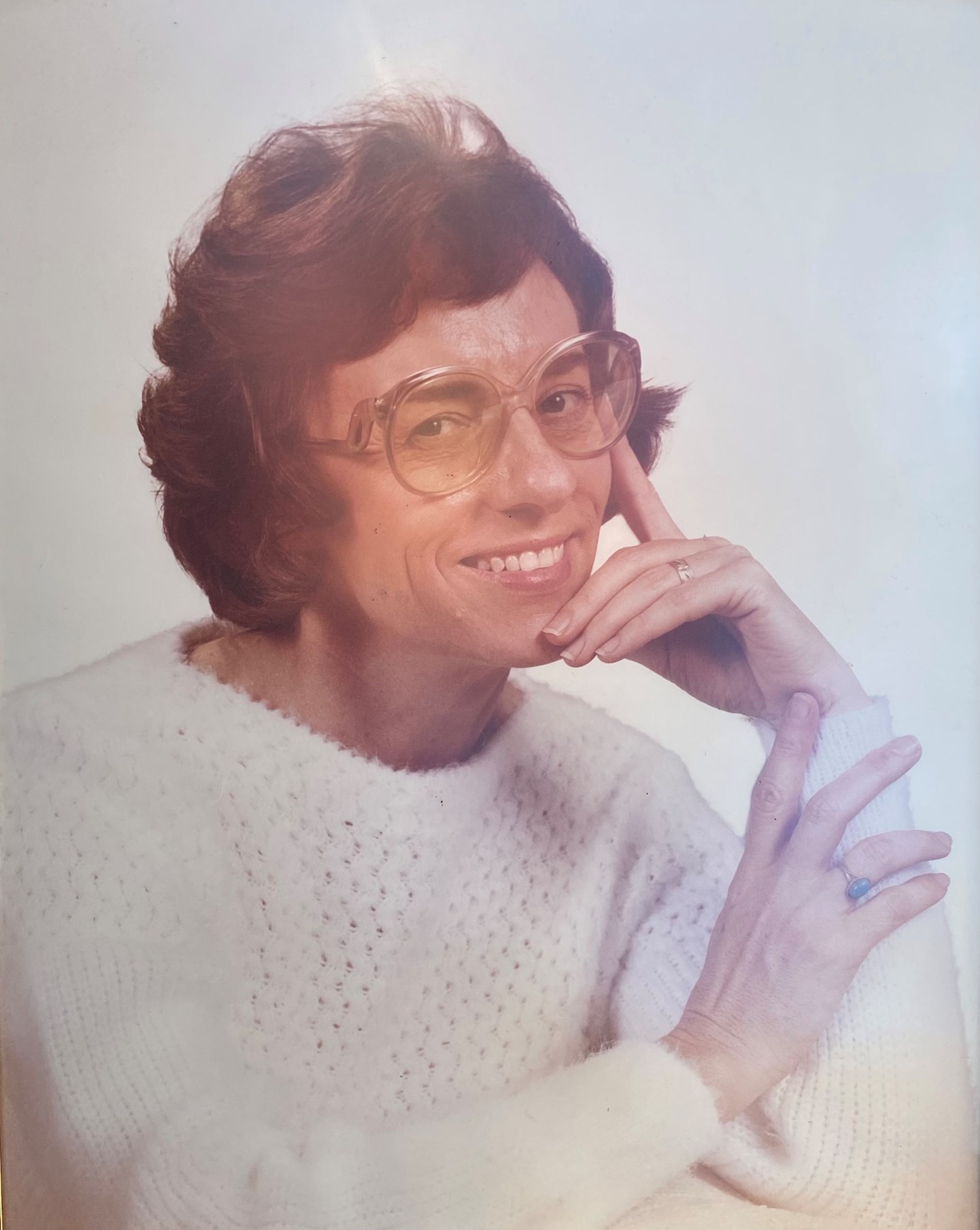 Obituario de Carol Beth Holt