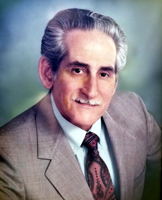 Obituario de Francisco Jose Del Castillo Sr.