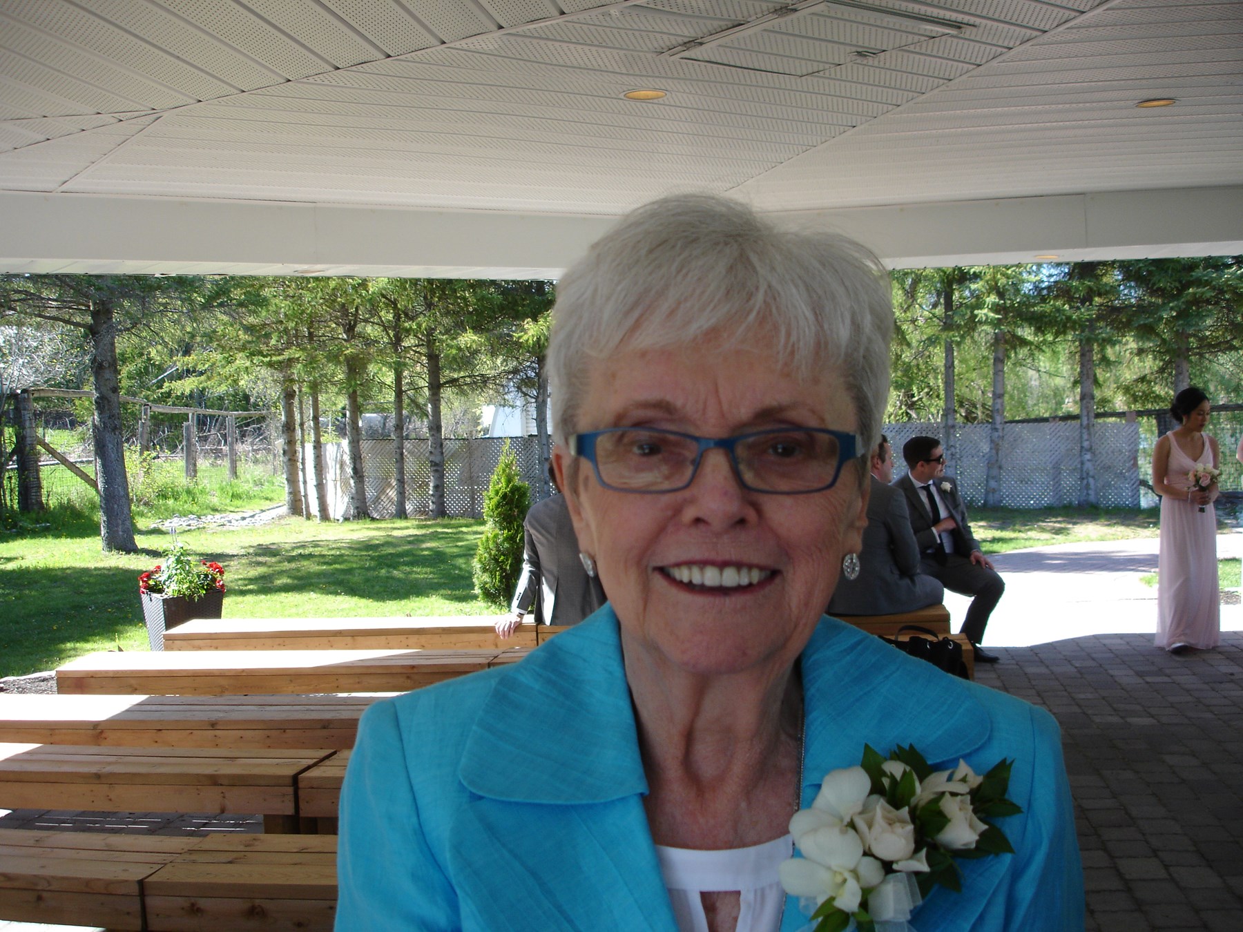 Obituary of Joan Lois Graham