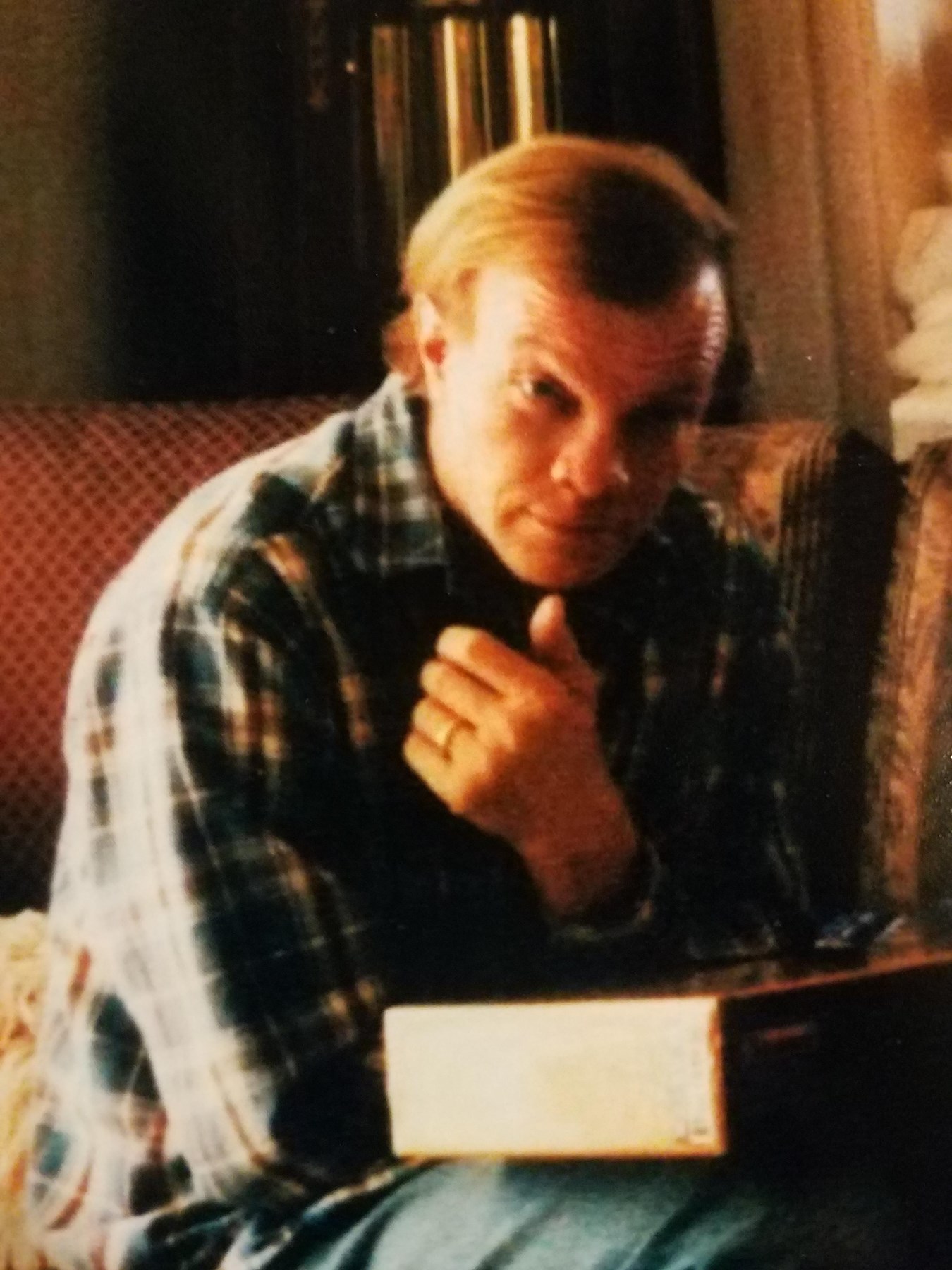 Avis de décès de Kenneth Bernard Thompson Jr.