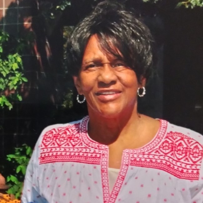 Obituary of Maxine Lorraine Smith
