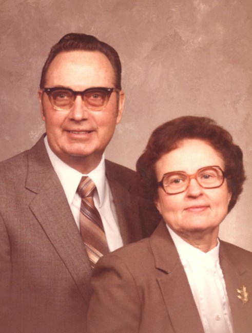 Obituary of Preston and Verta Mae Waller