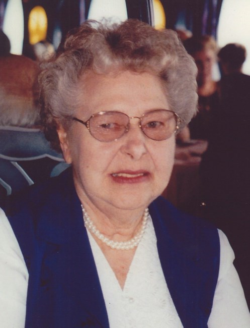 Obituary of Arlys Mills