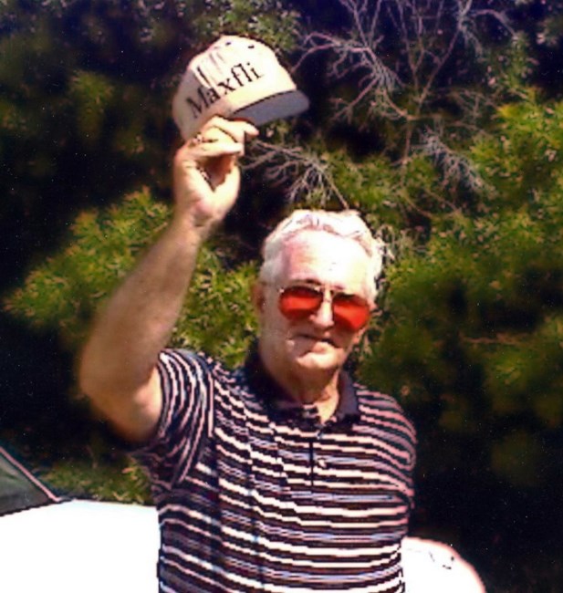 Obituary of Thomas Lee MacMillan