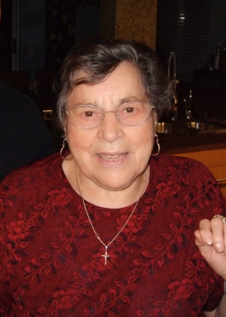 Obituary of Beatriz Gomes