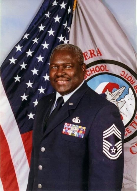 Avis de décès de CMSgt James "Fly" Cooper Jr.